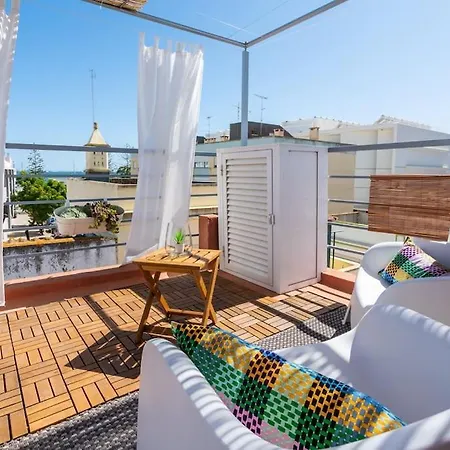 Komfortables Haus Mit Sonnenterrassen & Meerblick *